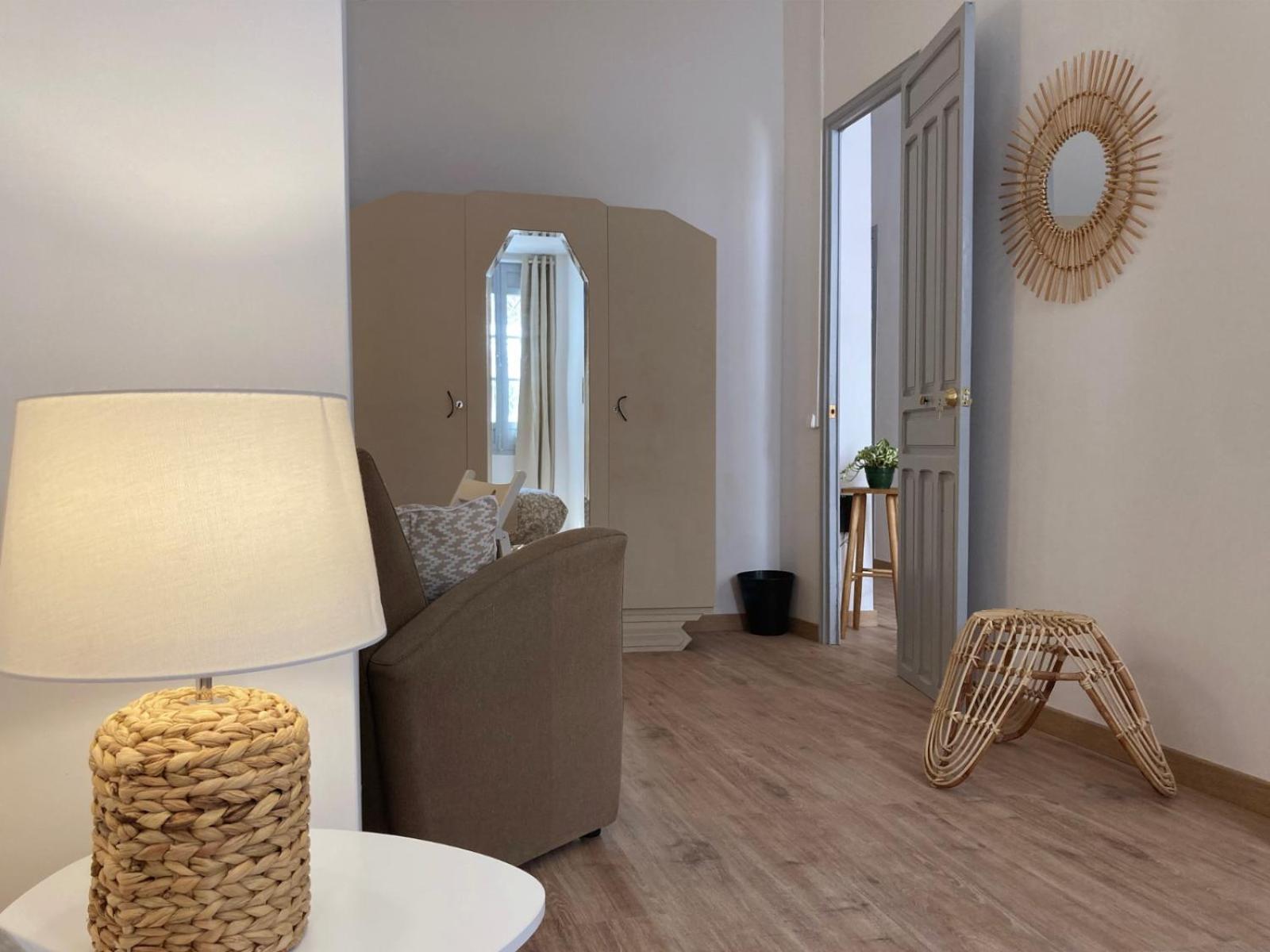 El Paso Apartment อาลิกันเต ภายนอก รูปภาพ