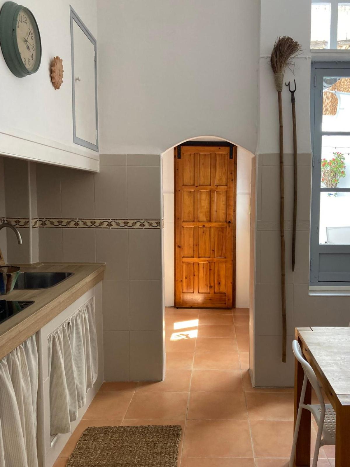 El Paso Apartment อาลิกันเต ภายนอก รูปภาพ