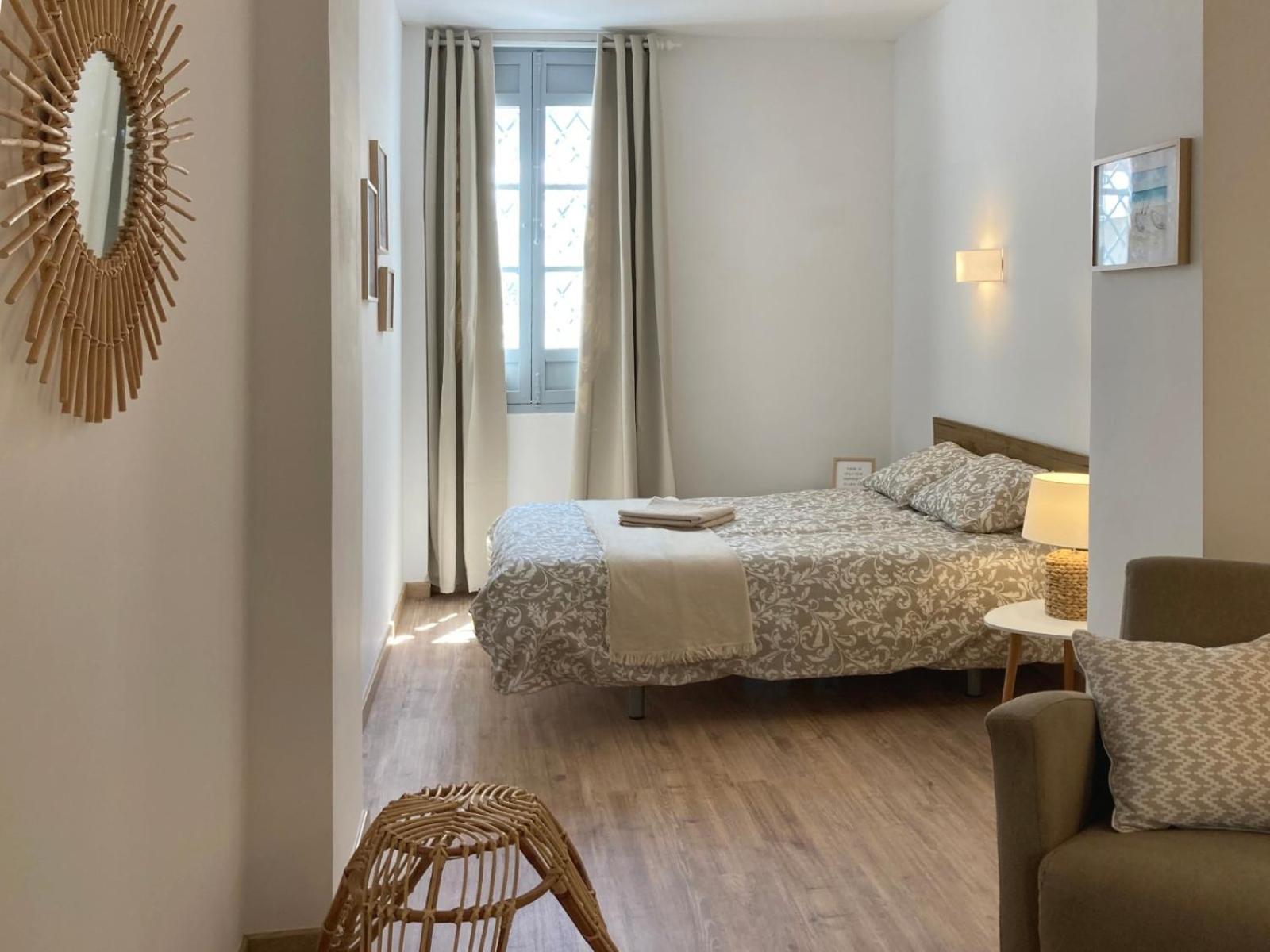 El Paso Apartment อาลิกันเต ภายนอก รูปภาพ